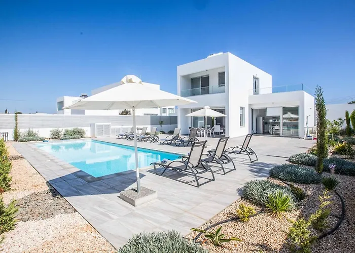 Willa Greco Ccv5 Protaras