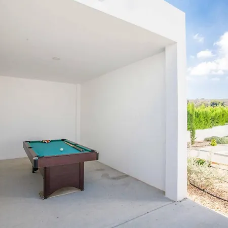 Greco 5 Villa